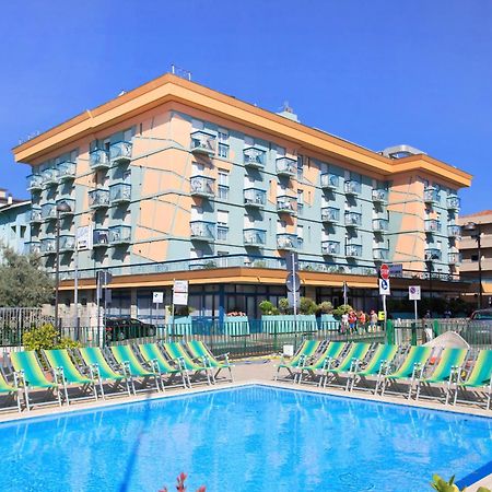 Big Family Hotel Bellaria – Igea Marina Kültér fotó